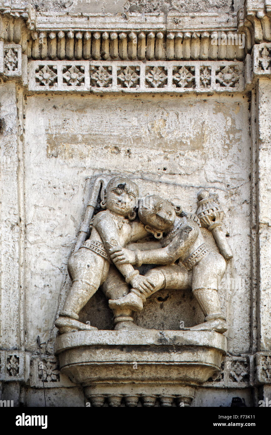 wrestling statue, khambhalia gate, jamnagar, saurashtra, gujarat, india, asia Stock Photo