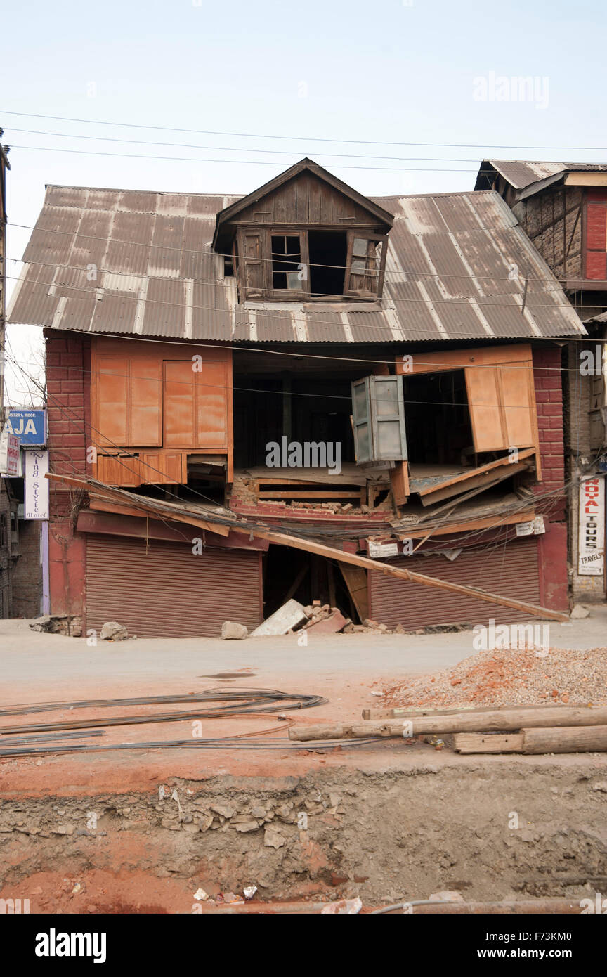 House collapse in floods, srinagar, kashmir, india, asia Stock Photo