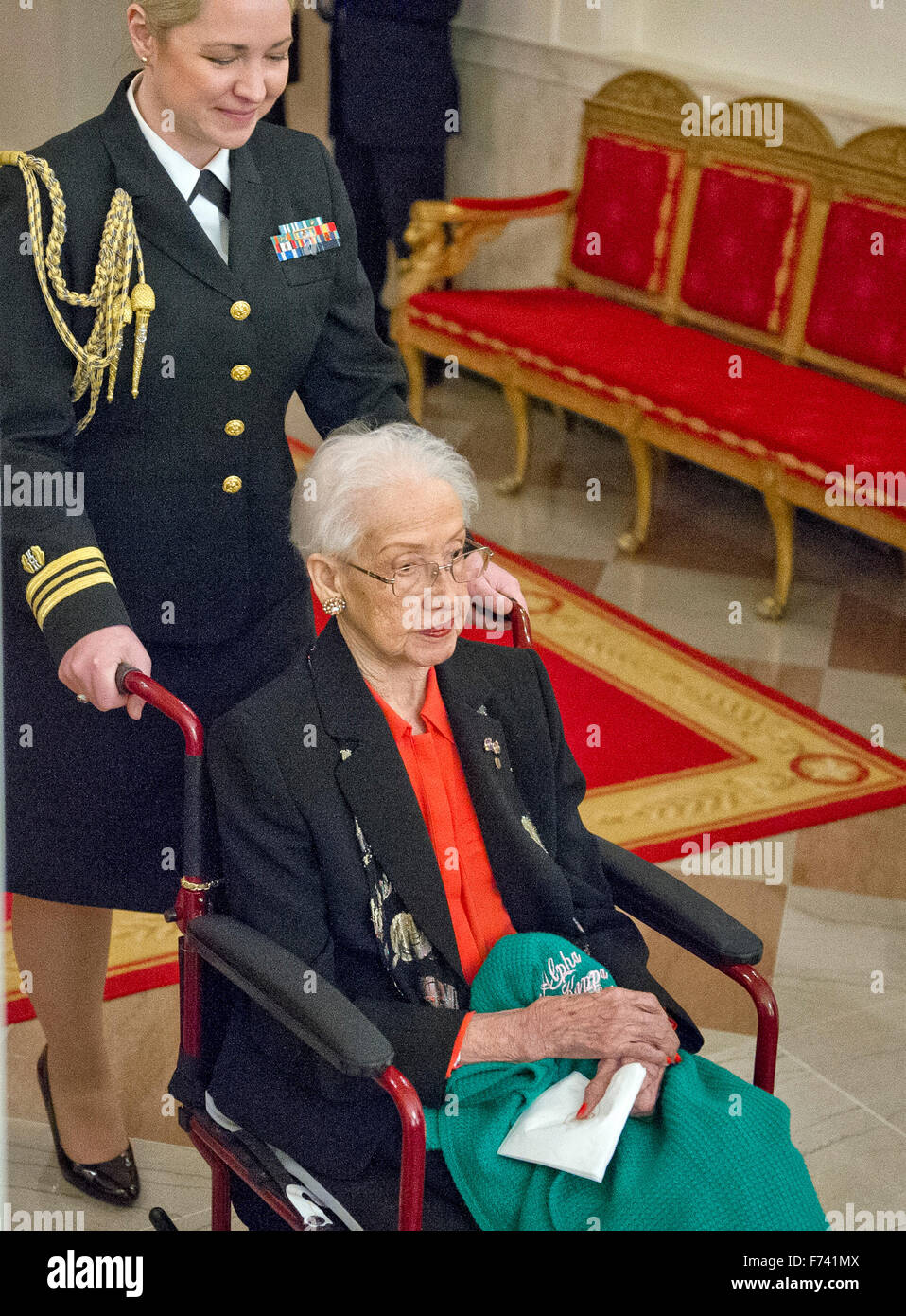 NASA mathematician Katherine G. Johnson arrives to receive the Presidential Medal of Freedom from United States President Barack Obama during a ceremony in the East Room of the White House in Washington, DC on Tuesday, November 24, 2015. The Medal is the highest US civilian honor, presented to individuals who have made especially meritorious contributions to the security or national interests of the US, to world peace, or to cultural or significant public or private endeavors. Photo: Ron Sachs/CNP/dpa - NO WIRE SERVICE - Stock Photo
