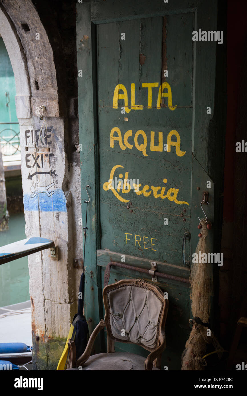 Libreria Acqua Alta, Venice Italy Stock Photo - Alamy