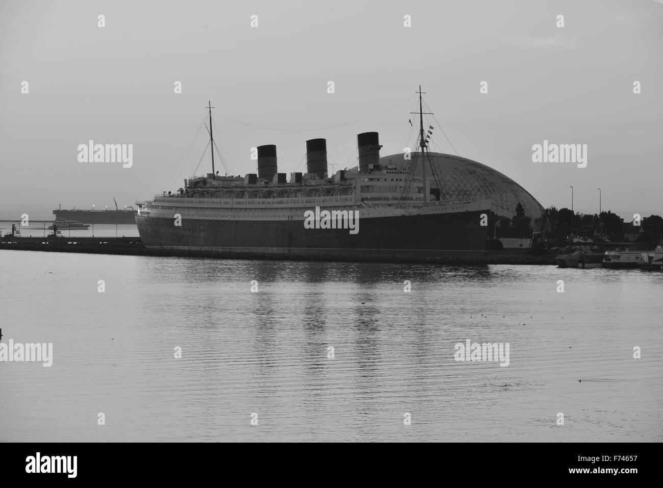 Queen Mary at sunrise Stock Photo