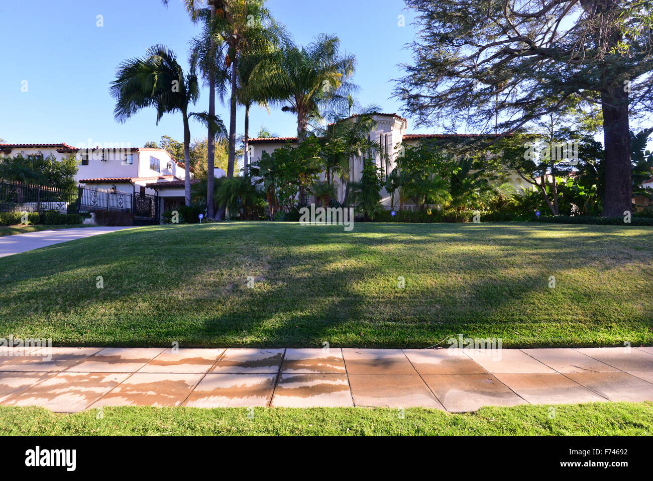 Linden Drive in Beverly Hills, Los Angeles Stock Photo Alamy