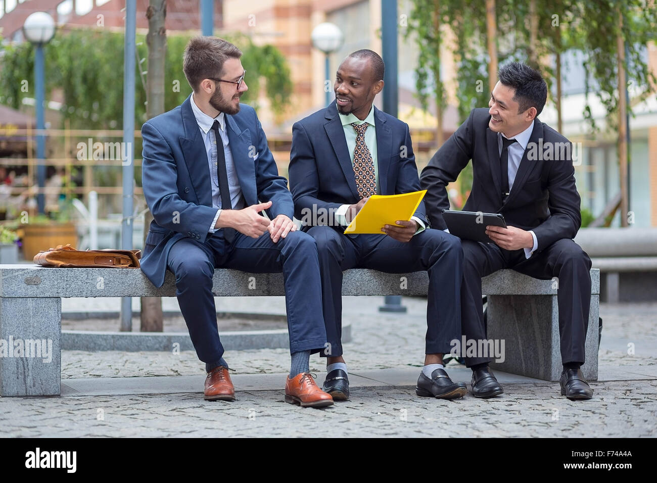 Portrait of multi ethnic business team Stock Photo - Alamy