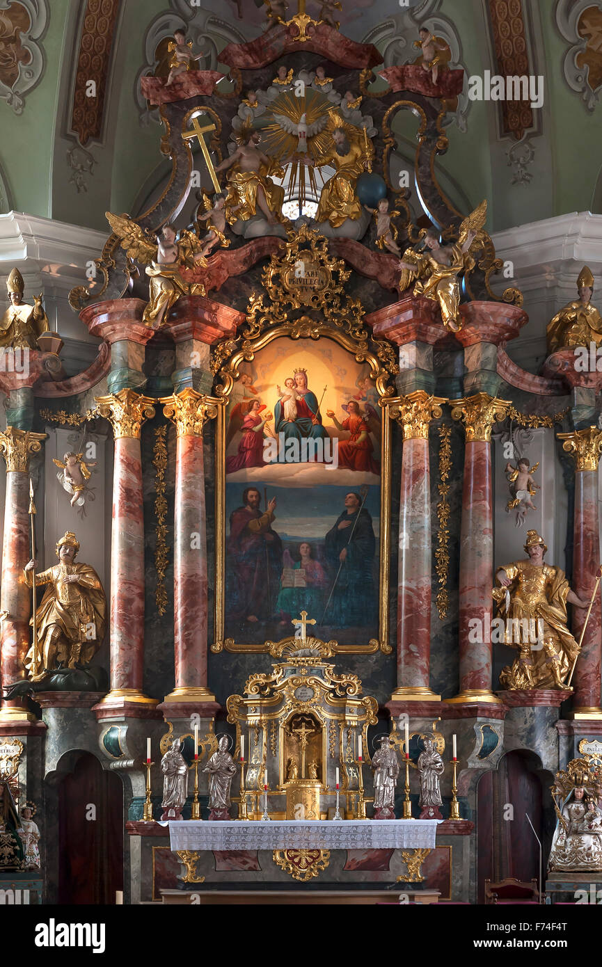 High altar in the baroque church of St. Jacob and St. Leonard
