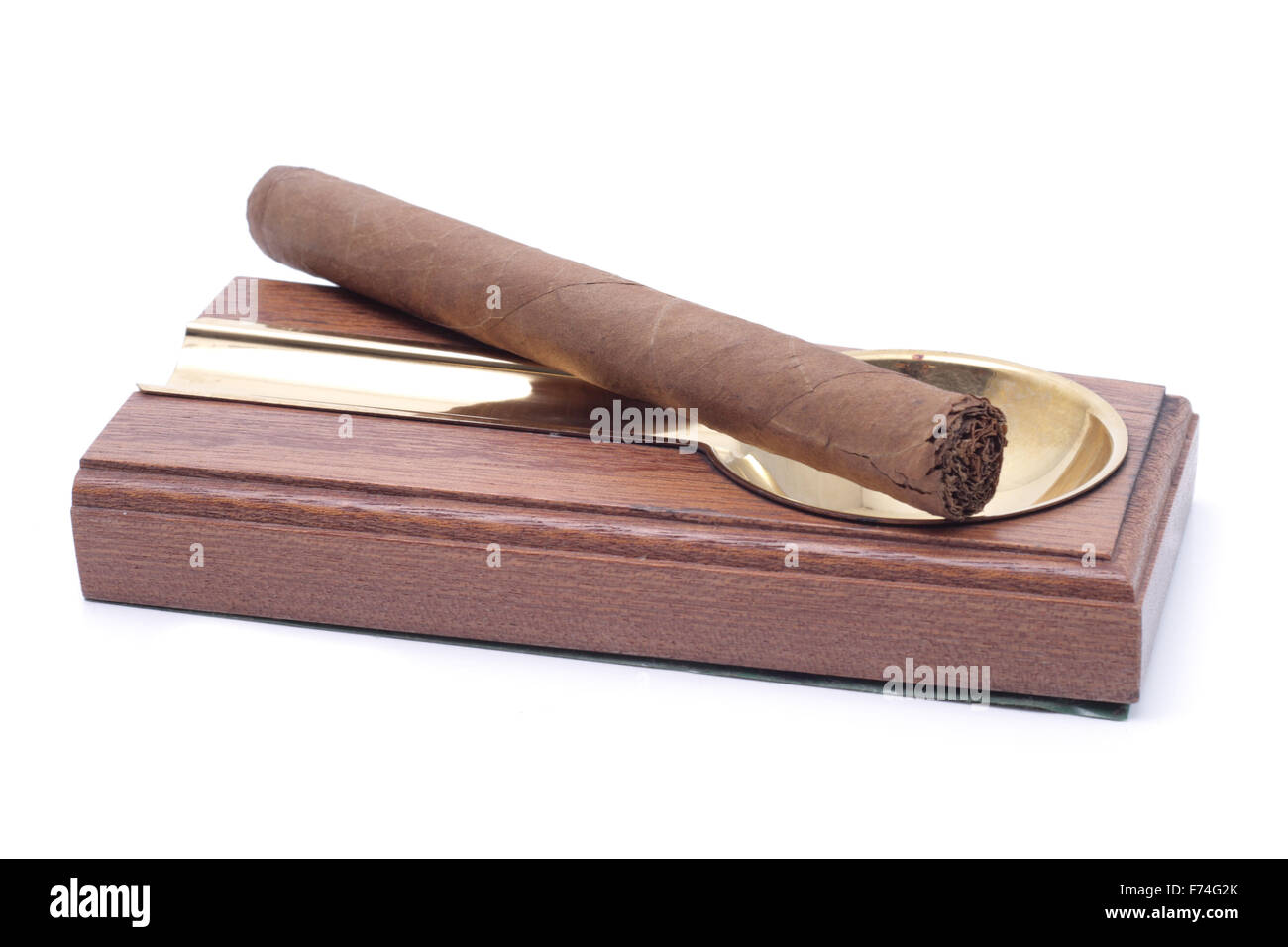 Cigar and ashtray Stock Photo Alamy