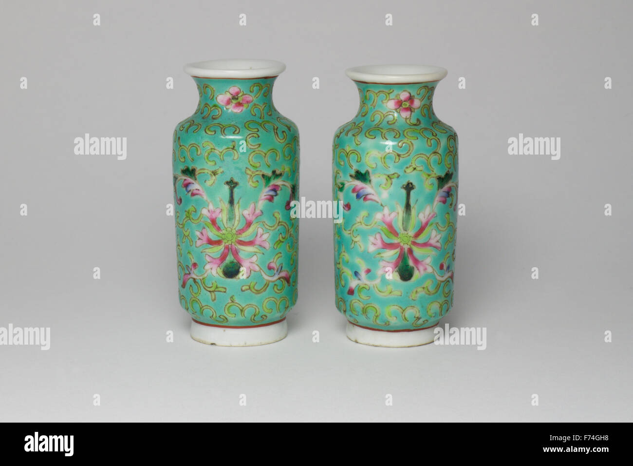 Pair of vintage Chinese famille rose miniature porcelain vases, painted