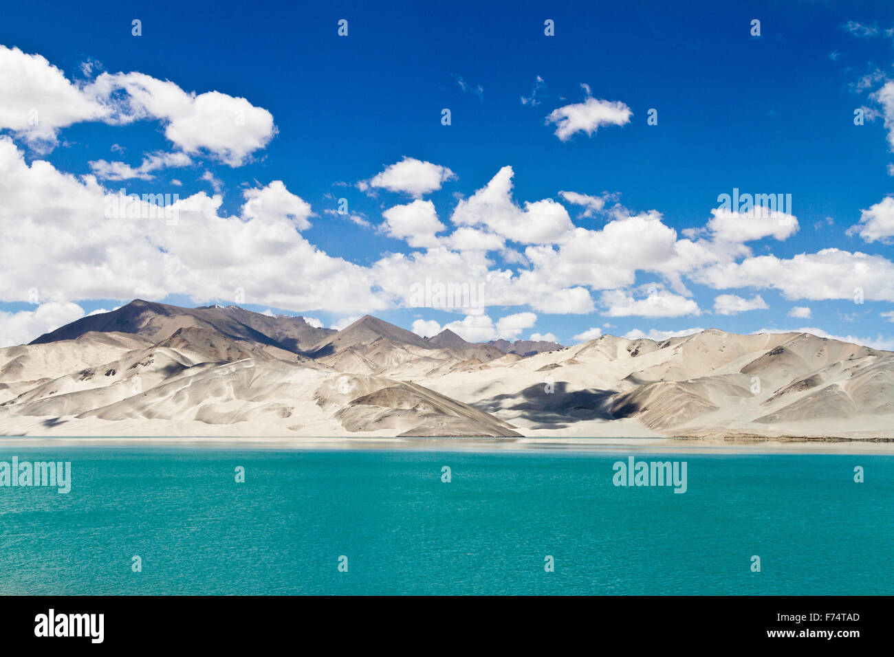 This lake is located along the phenomenal Karakoram highway crossing the Karakoram ranges. - Stock Image