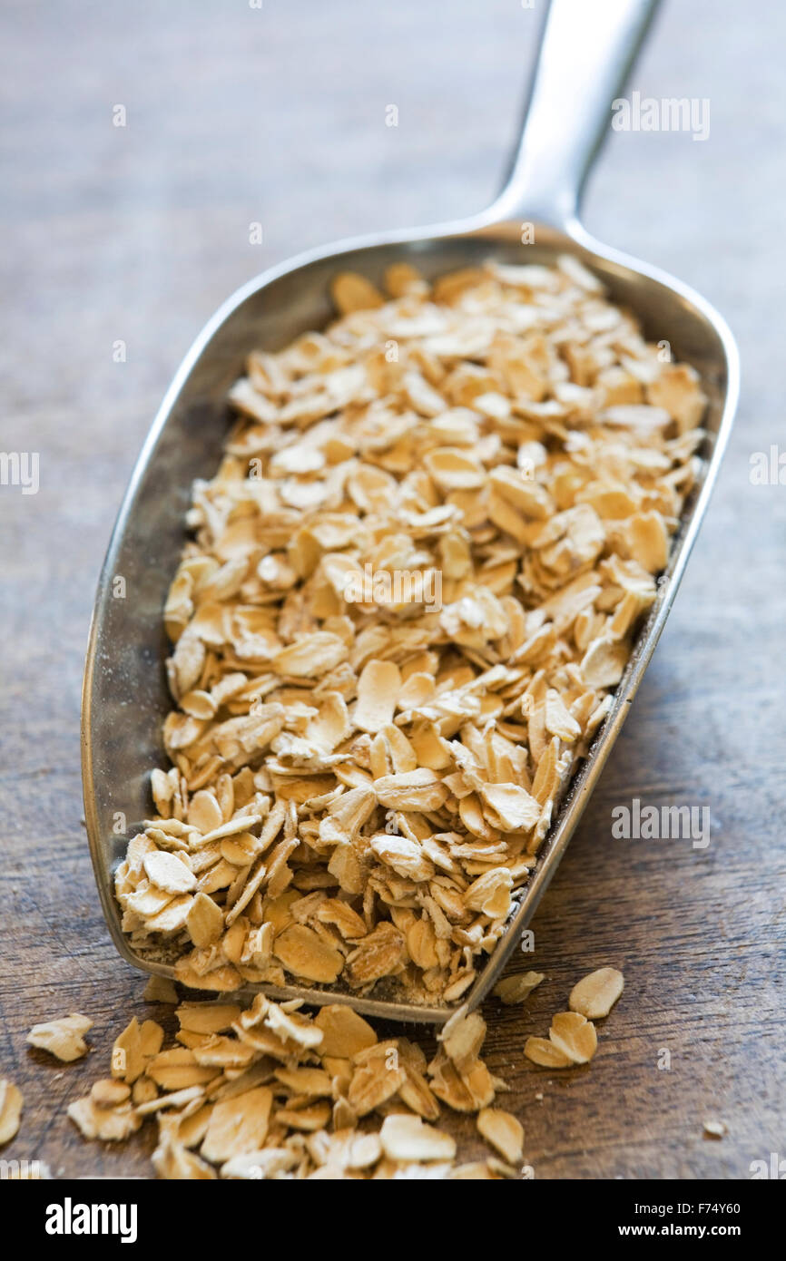 Scoop of oats Stock Photo Alamy