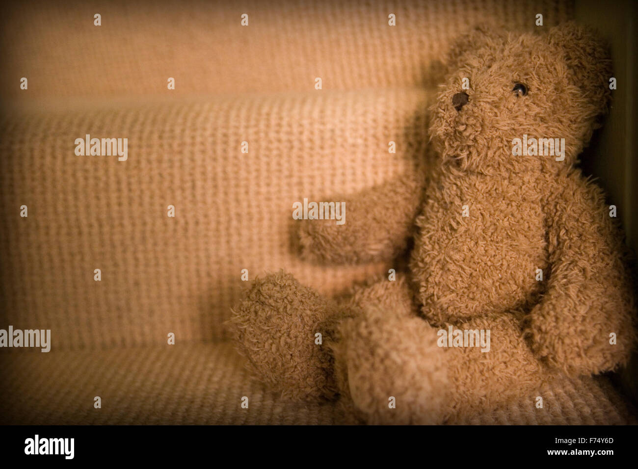 Child with teddy bear hi-res stock photography and images - Alamy