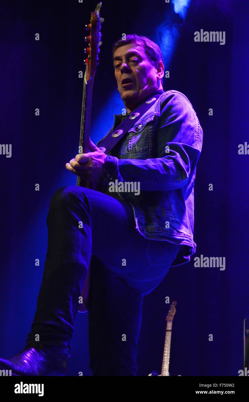 Gerry McAvoy of Band of Friends on stage playing his Fender Precision bass guitar Stock Photo