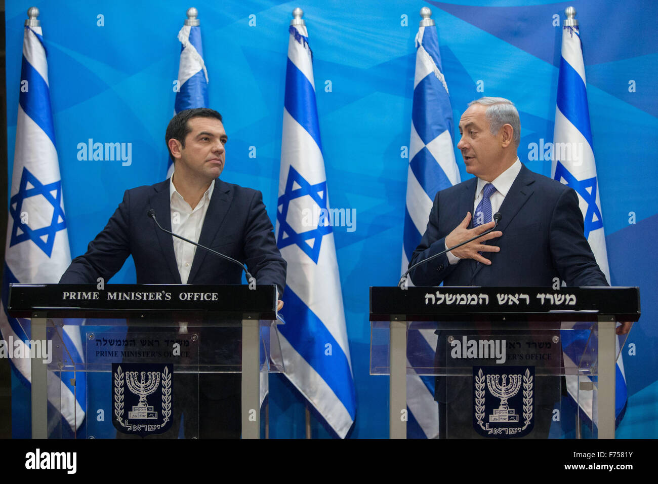 Jerusalem. 25th Nov, 2015. Israeli Prime Minister Benjamin Netanyahu (R) and his Greek counterpart Alexis Tsipras attend a joint press conference in Jerusalem, on Nov. 25, 2015. Credit:  JINI/POOL/Yonatan Sindel/Xinhua/Alamy Live News Stock Photo