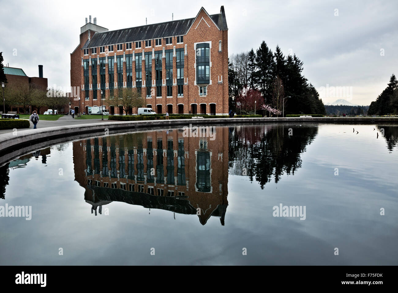 The Electrical Engineering Building reflecting in Frosh Pond with Mount