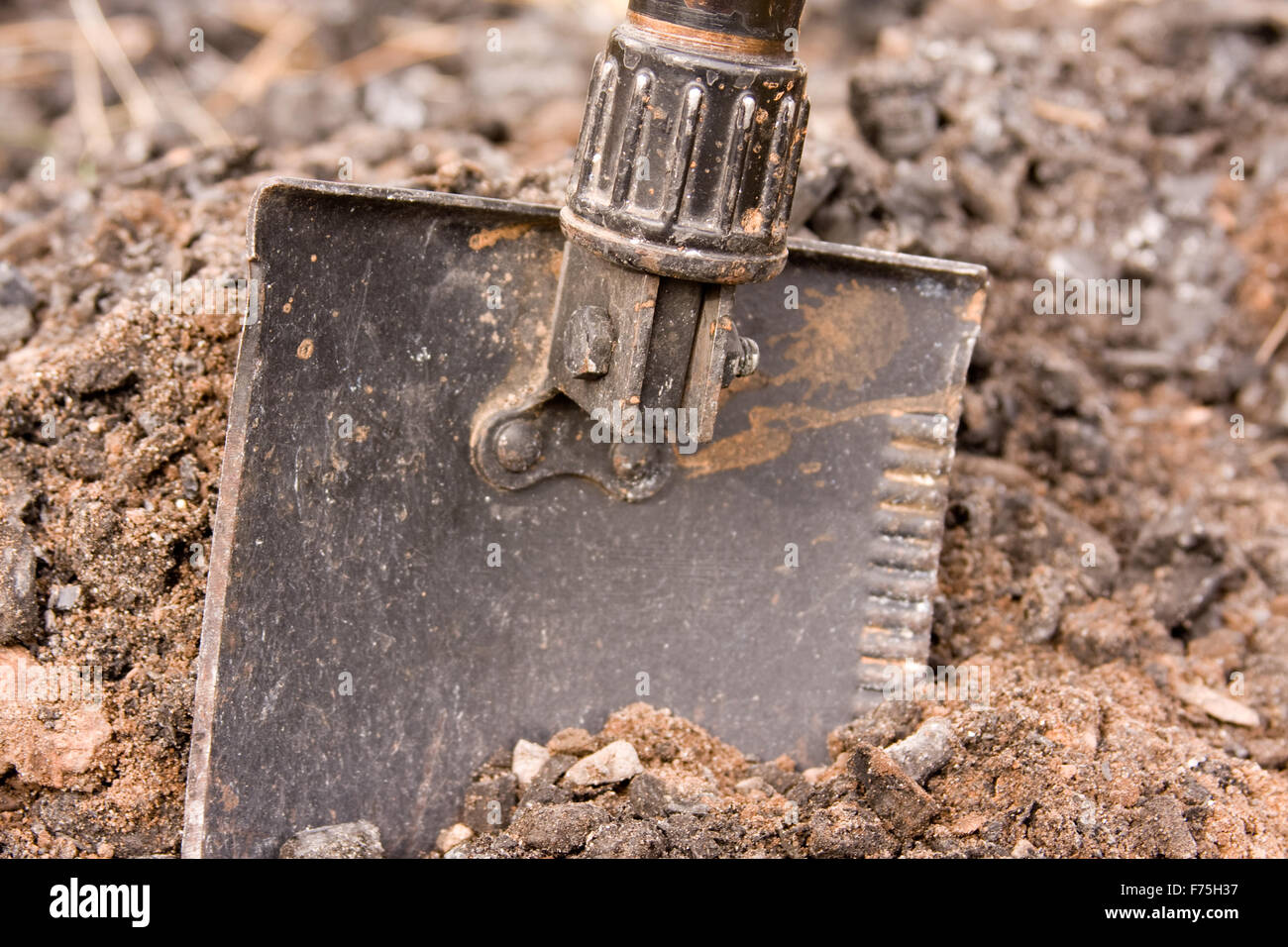 Shovel spade hi-res stock photography and images - Alamy