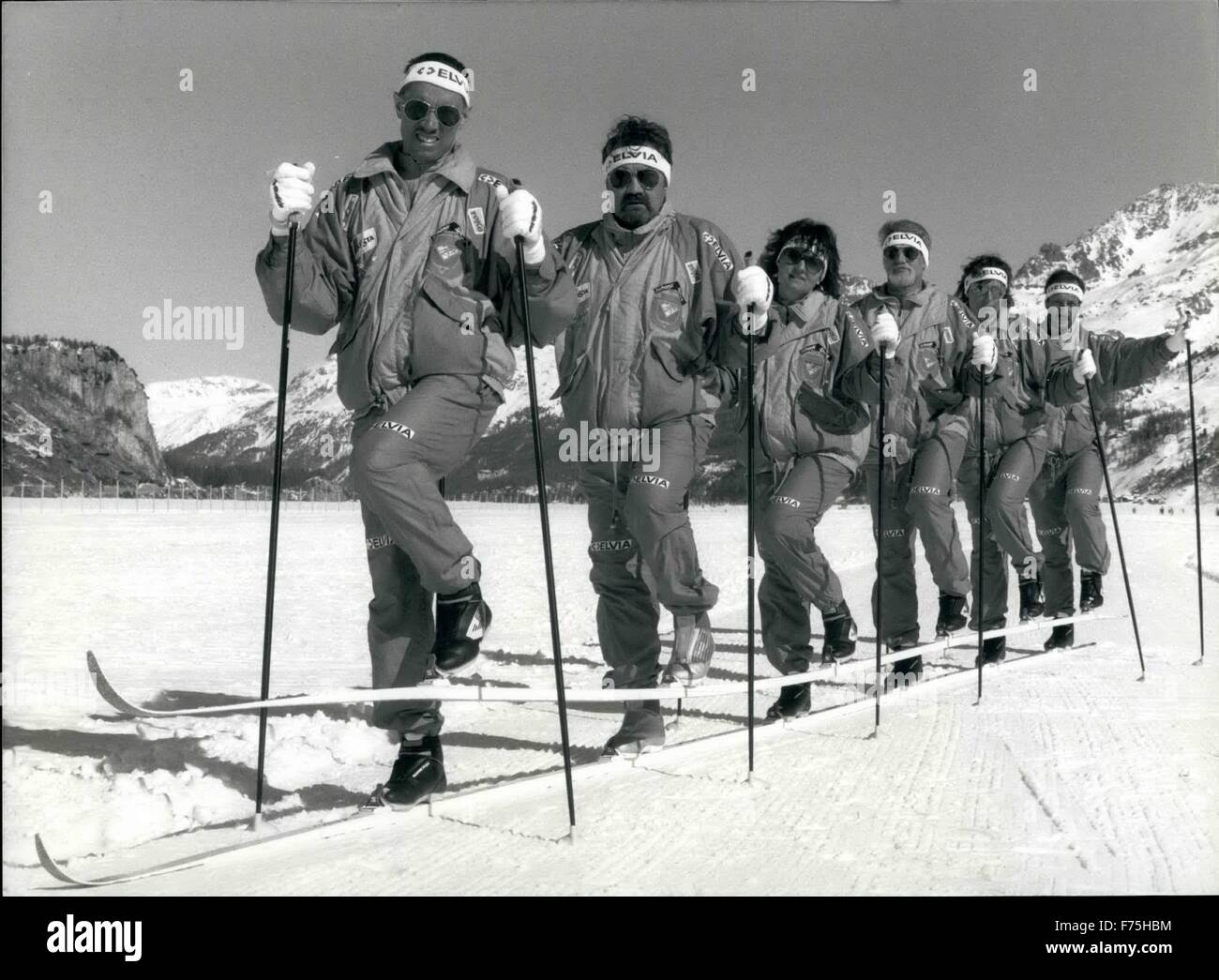 1972 - Six people on two skis During the traditional Nordic ski marathon, taking place in Engadin, part of Canton of Grisons, on upcoming Sunday Marchill, six people try to absolve the whole marathon together on two skis. If they succeed, they for sure gonna set a new record for the famous Guiness Book of Records. Picture: Peter Glaus, Martin Neeser, Marianne Fuchs, Adrian Fuchs, Rita Pfister and Markus Kappeler f.l.t.r. during a warm up still to exercise their coordination. © Keystone Pictures USA/ZUMAPRESS.com/Alamy Live News Stock Photo