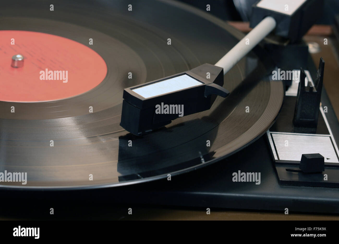 Old Record Player Stock Photo - Alamy