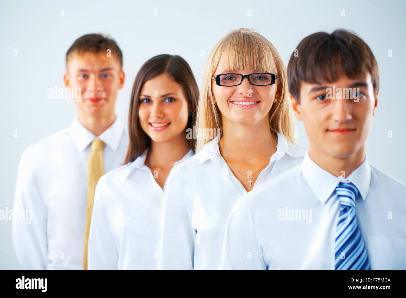 Group portrait beautiful young hi-res stock photography and images - Alamy