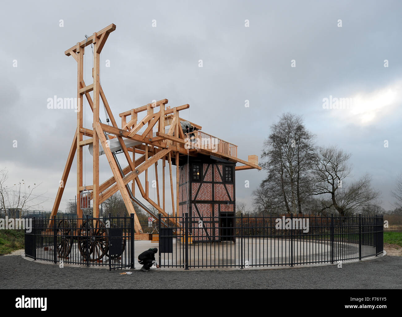 Lilienthal, Germany. 25th Nov, 2015. People work on the Telescopium, a replica of an observatory from the 18th century, in Lilienthal, Germany, 25 November 2015. The observatory is scheduled to open on 28 November 2015. Photo: INGO WAGNER/dpa/Alamy Live News Stock Photo