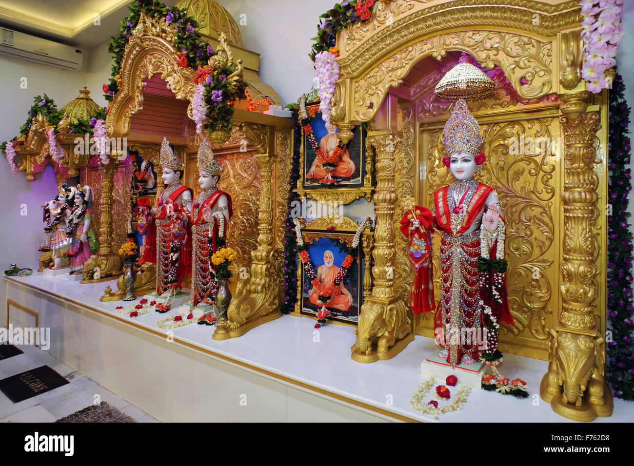 Idols, swaminarayan temple, dhule, maharashtra, india, asia Stock Photo