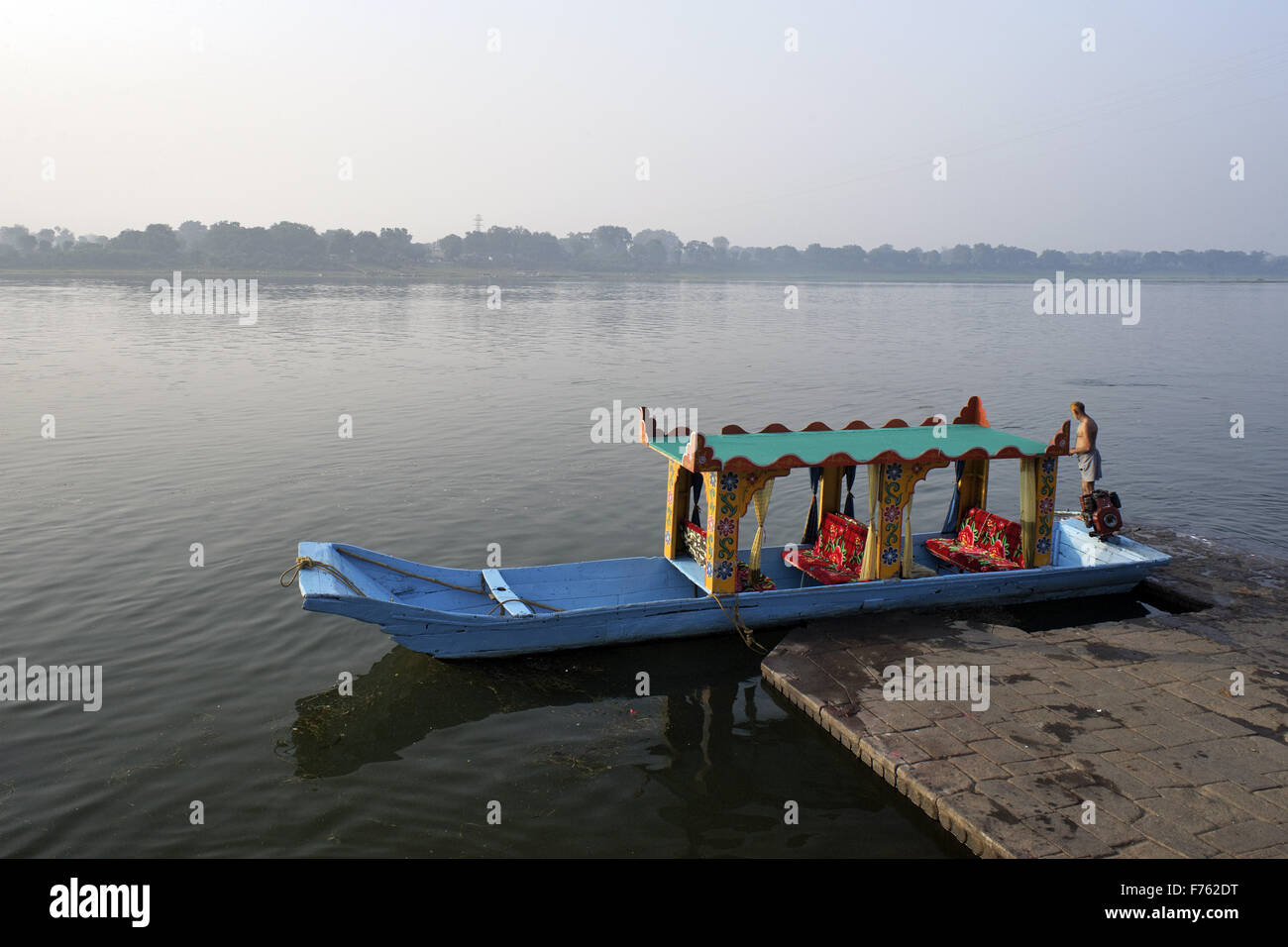 Boat narmada river, maheshwar ghat, khargone, madhya pradesh, india, asia Stock Photo