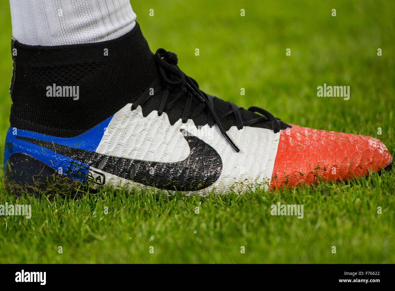 Turin, Italy. 25th Nov, 2015. Paul Pogba' shoe (Juventus) Football/Soccer :  The detail shot. UEFA Champions League Group D match between Juventus 1-0  Manchester City at Juventus Stadium in Turin, Italy . ©