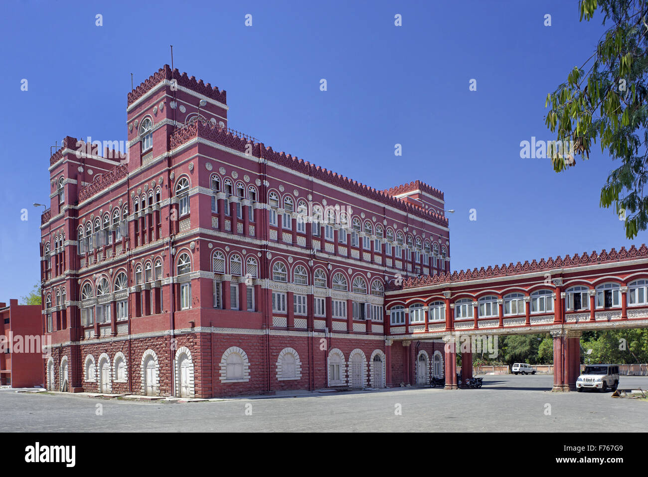 Circuit house jamnagar hires stock photography and images Alamy