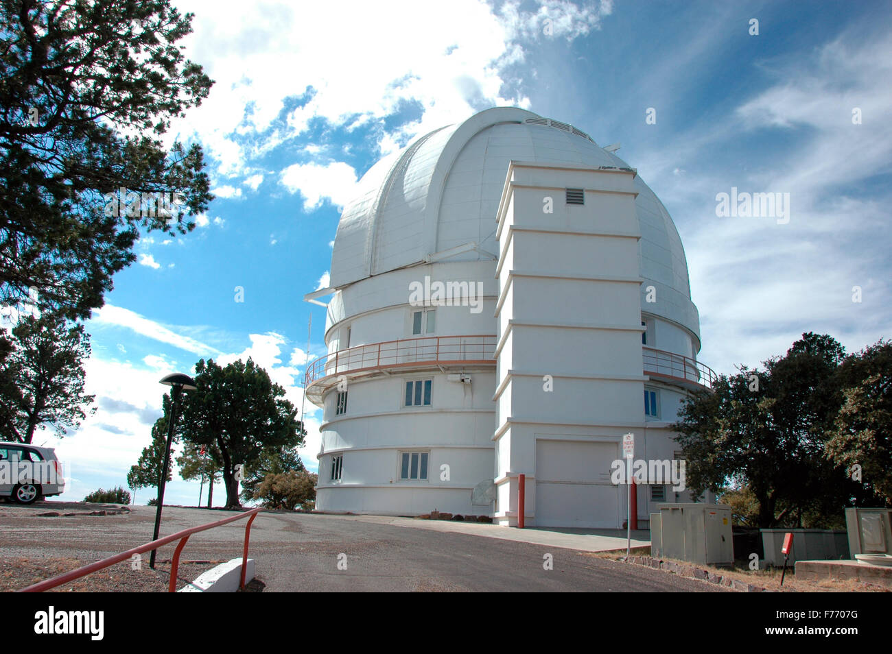 McDonald Observatory telescopes in western  Texas mountains for research and deep space observation by universities from the USA America Stock Photo