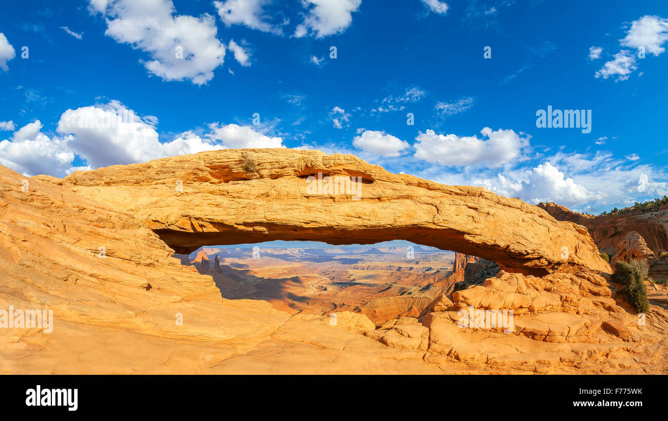 Mesa Arch in Canyonlands National Park near Moab, Utah, USA Stock Photo