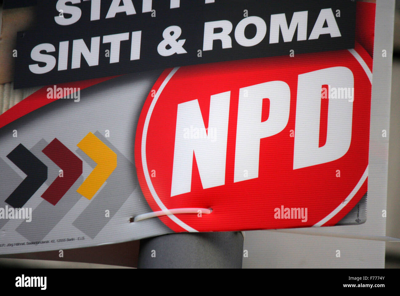 'Geld fuer Oma - statt fuer Sinti und Roma' der rechtsextremen Partei 'NPD' - Wahlplakate zur anstehenden Europawahl, Berlin. Stock Photo