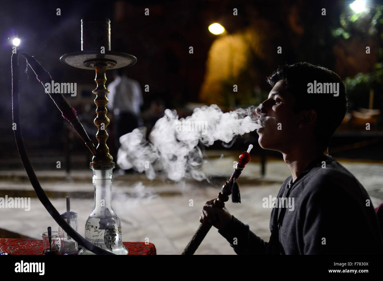 TURKEY Sanliurfa, young shisha smoker in Cafe Stock Photo Alamy