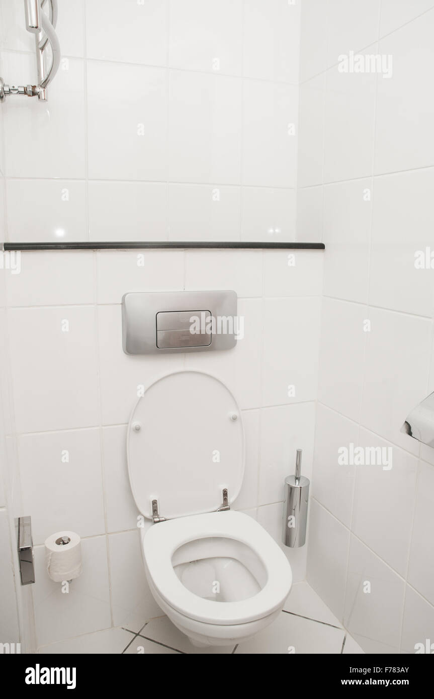 Toilet in the bathroom Stock Photo - Alamy