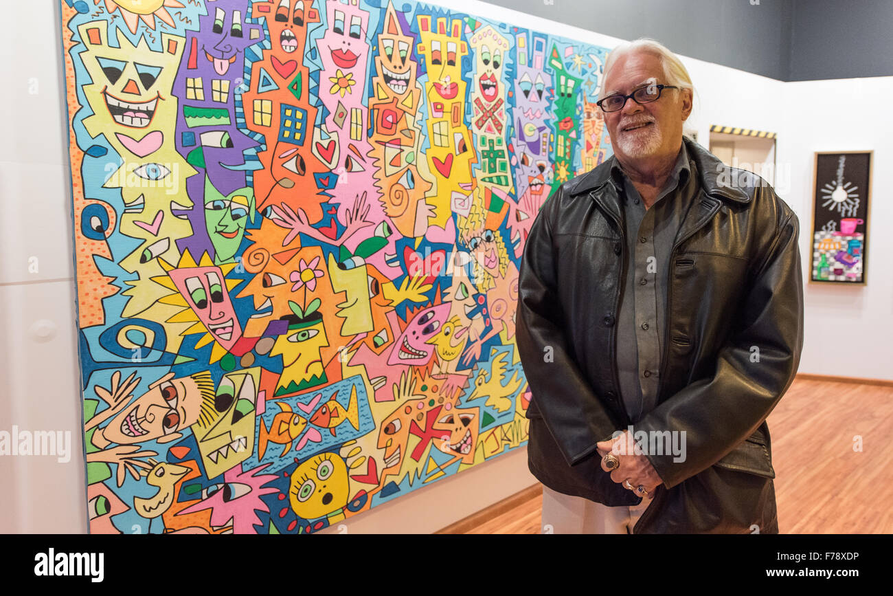 Billy Rizzi Rust, Germany. 25th Nov, 2015. Bill Rizzi posing in front of pictures ...