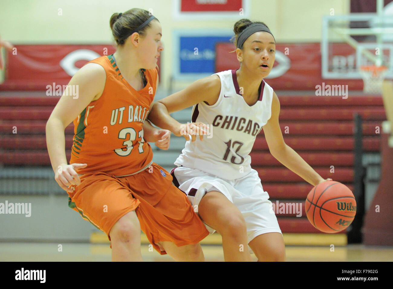 Chicago, IL, USA. 24th Nov, 2015. Chicago guard Stephanie Anderson (13) during an NCAA women's basketball game with Texas-Dallas and The University of Chicago in Chicago, IL. Patrick Gorski/CSM/Alamy Live News Stock Photo