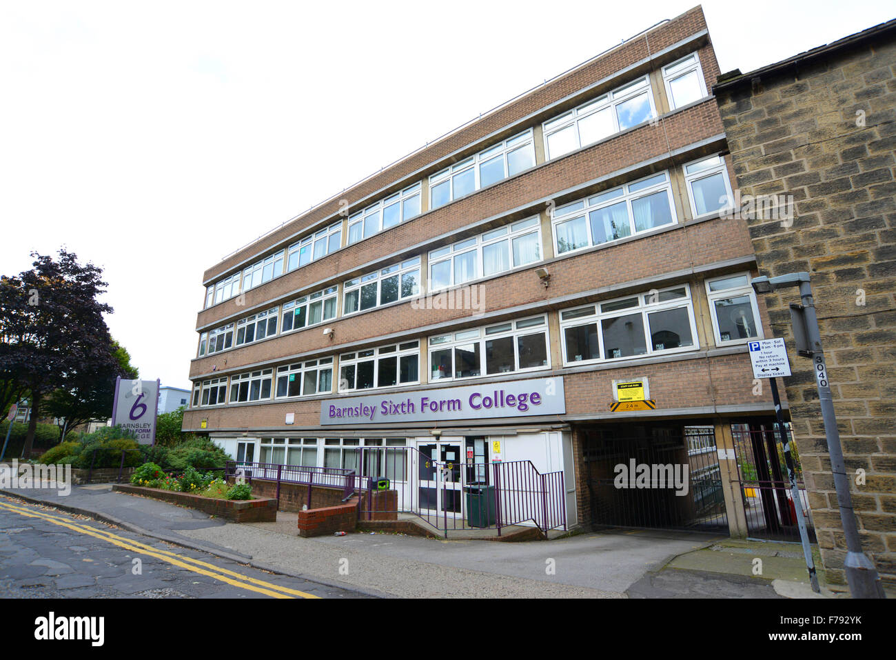 Barnsley Sixth Form College, Barnsley, South Yorkshire, UK. Stock Photo