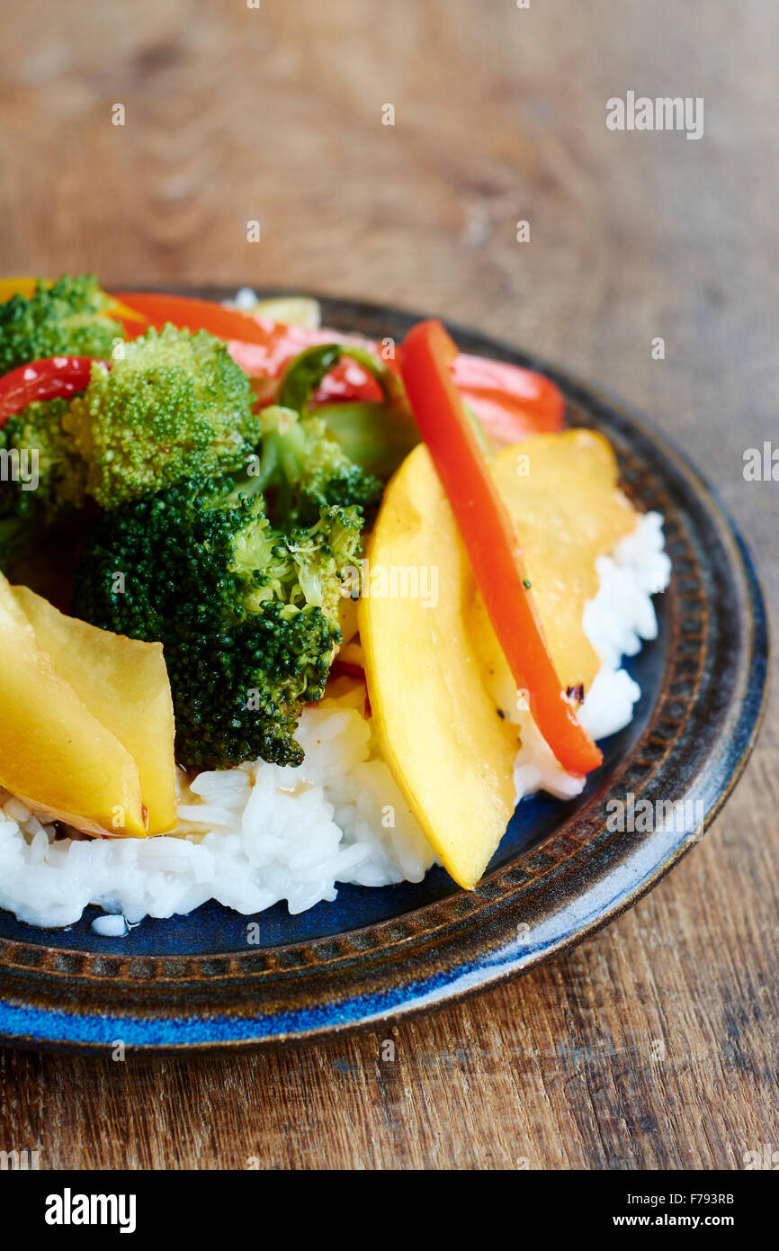 Summer Vegetable Stir Fry Stock Photo Alamy