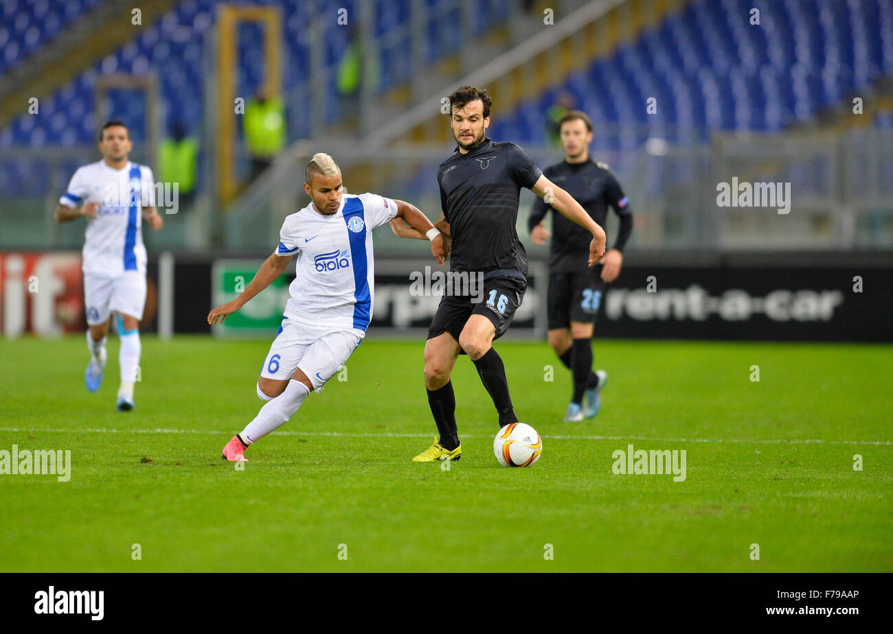 Rome, Italy. 26th November, 2015. Marco Parolo  fights for the ball with  Danilo during the Europe League football match S.S. Lazio vs F.C. Dnipro at the Olympic Stadium in Rome, on november 26, 2015 Credit:  Silvia Lore'/Alamy Live News Stock Photo