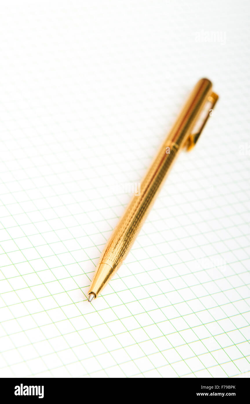 Writing pen on the blank page Stock Photo - Alamy