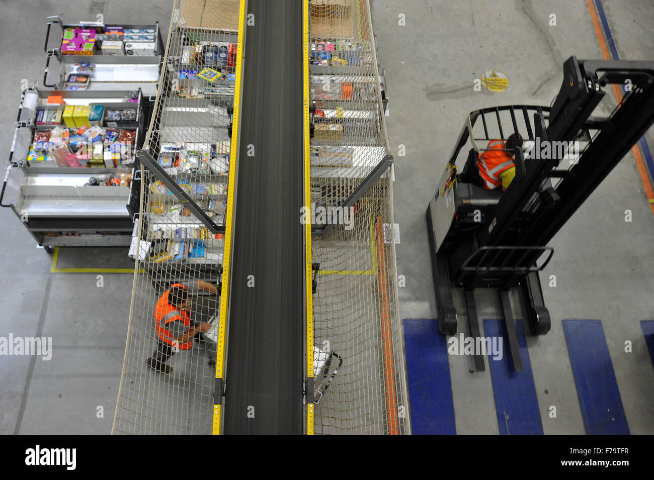 Amazon office uk hires stock photography and images Alamy