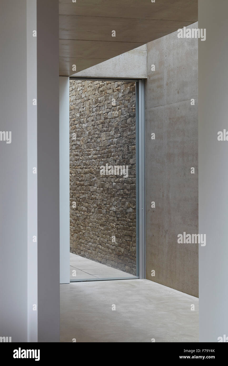 Detail of glass doorway leading outside in farmhouse conversion, Cotswolds 2012, design by Found Associates Stock Photo