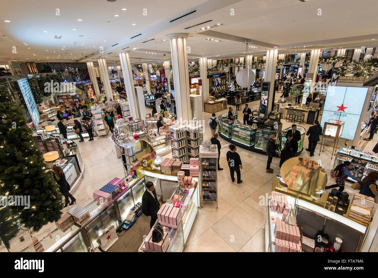 Macy S Department Store Interior Stock Photos Macy S Department