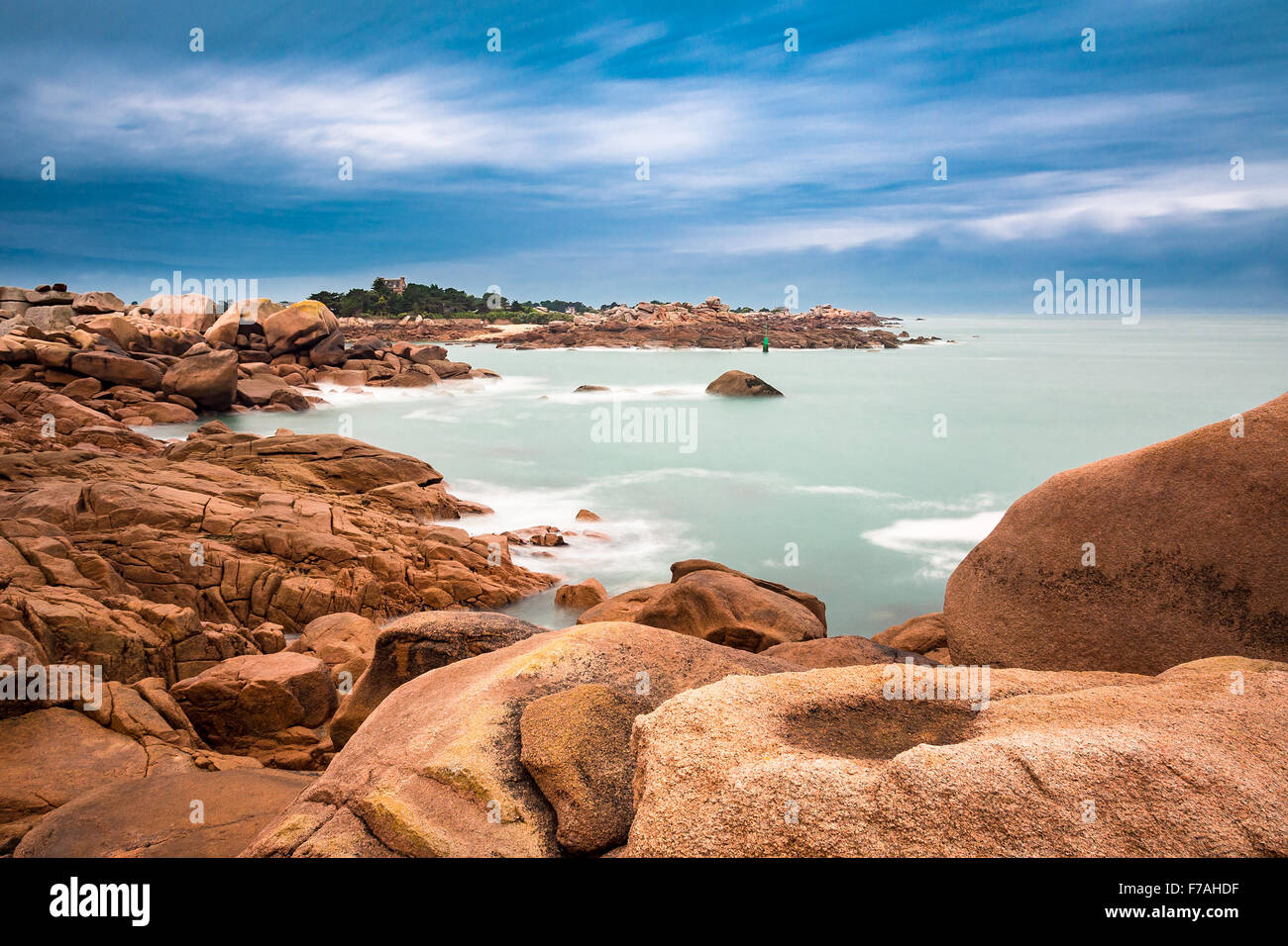 Atlantic ocean coast in Brittany near Ploumanac’h (France Stock Photo ...