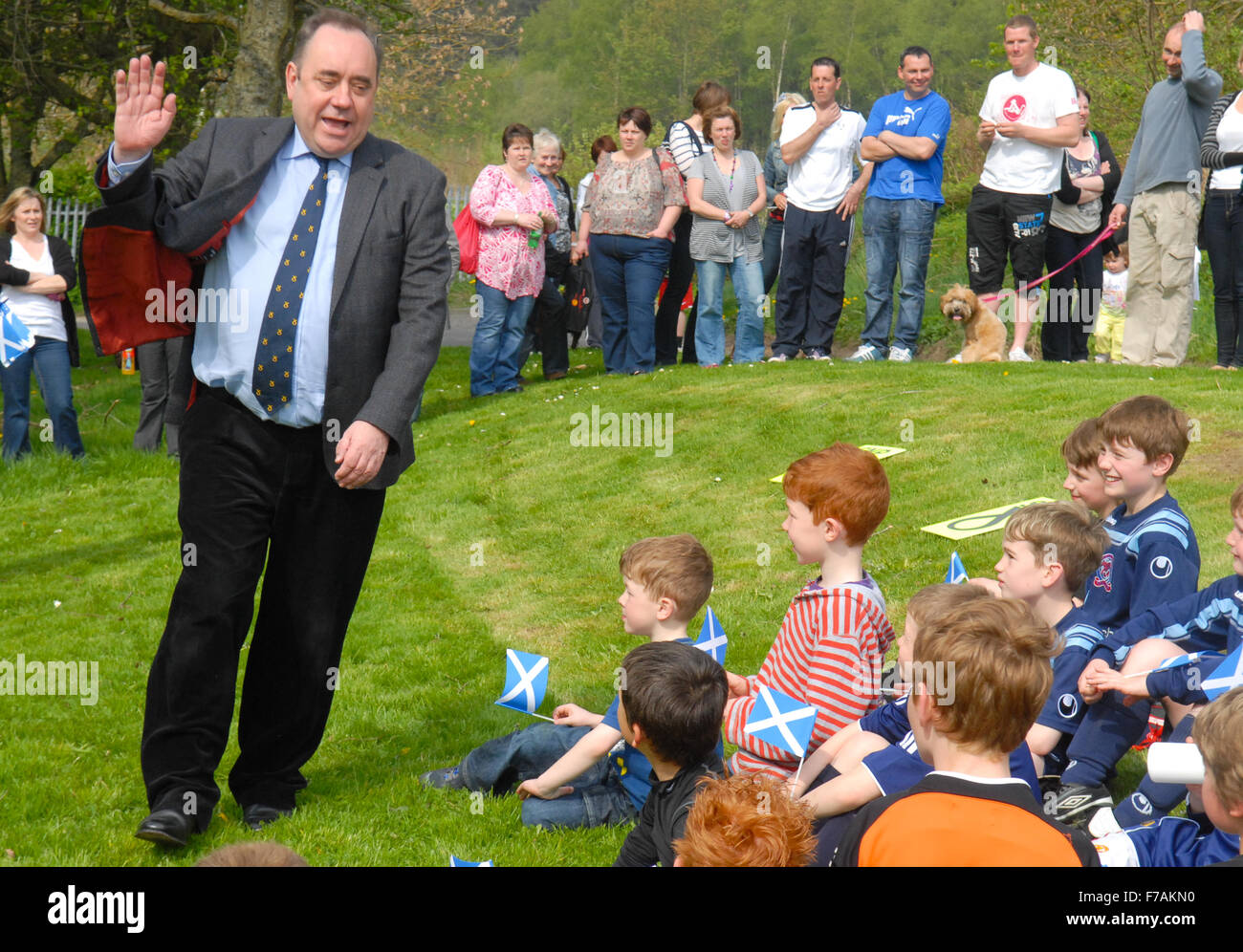 Alex Salmond MP with a group of children at an Easter photocall before the Scottish elections in 2011. Stock Photo