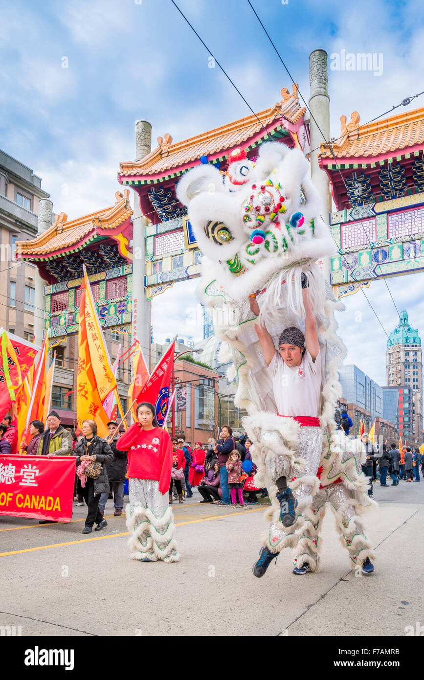 Chinese Lion Dance High Resolution Stock Photography and Images - Alamy