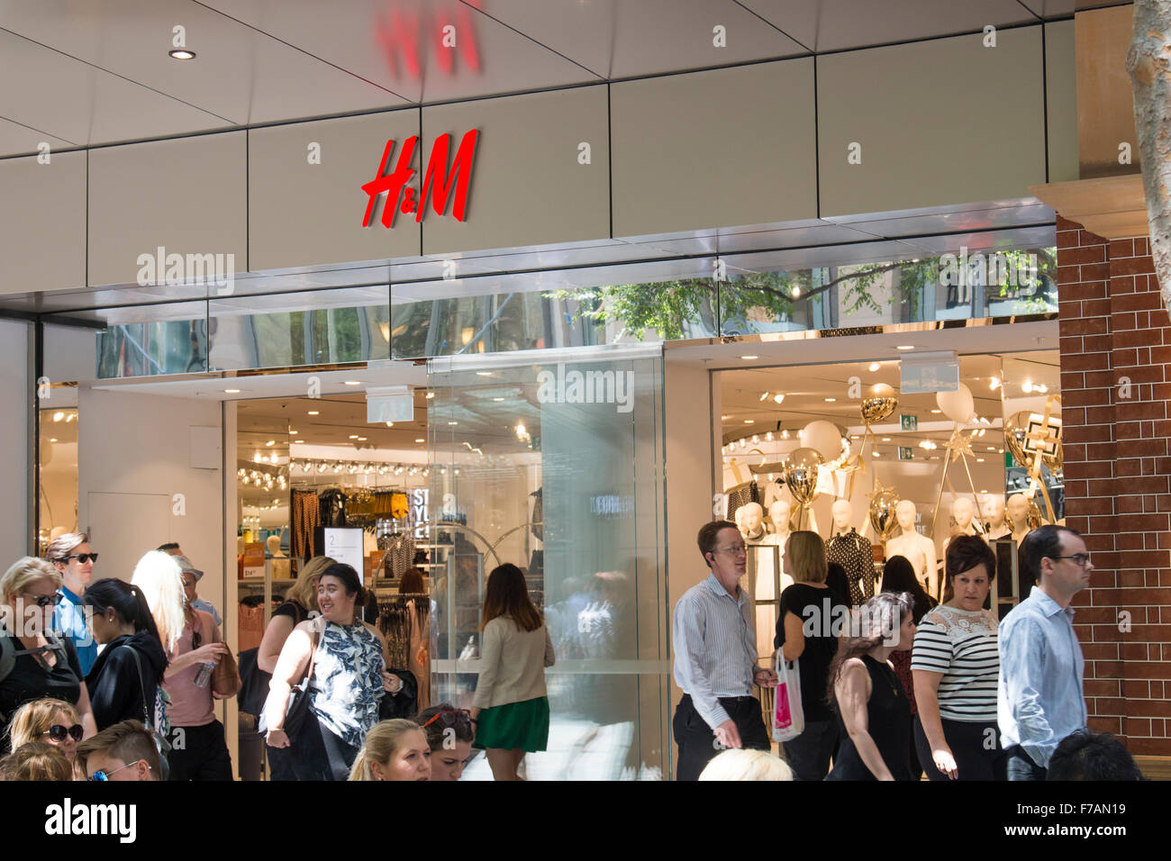 H&M retail store for clothing in Sydney Pitt street, store opened in  november 2015,Australia Stock Photo - Alamy