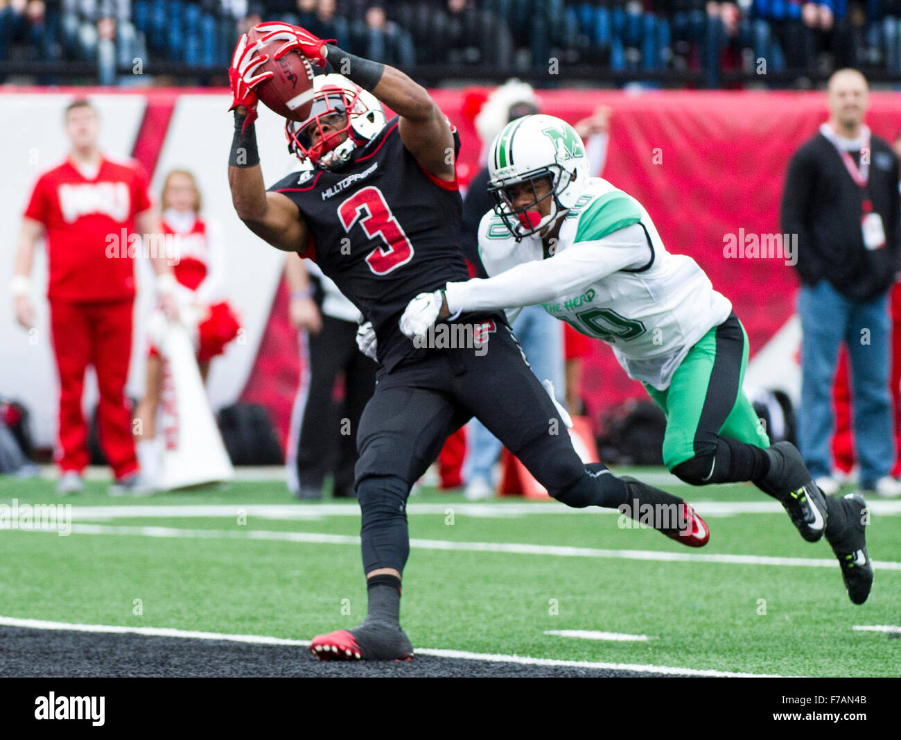 Bowling Green, Kentucky, USA. 27th Nov, 2015. Western Kentucky wide receiver Antwane Grant (3) makes a touchdown catch in front of Marshall defensive back Corey Tindal (10) during the second half of an NCAA football game at L.T. Smith Stadium in Bowling Green, Kentucky.Nick Wagner/CSM/Alamy Live News Stock Photo