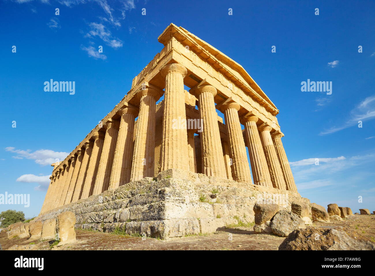 Temple of Concordia, Valley of Temples (Valle dei Templi), Agrigento, Sicily, Italy UNESCO Stock Photo
