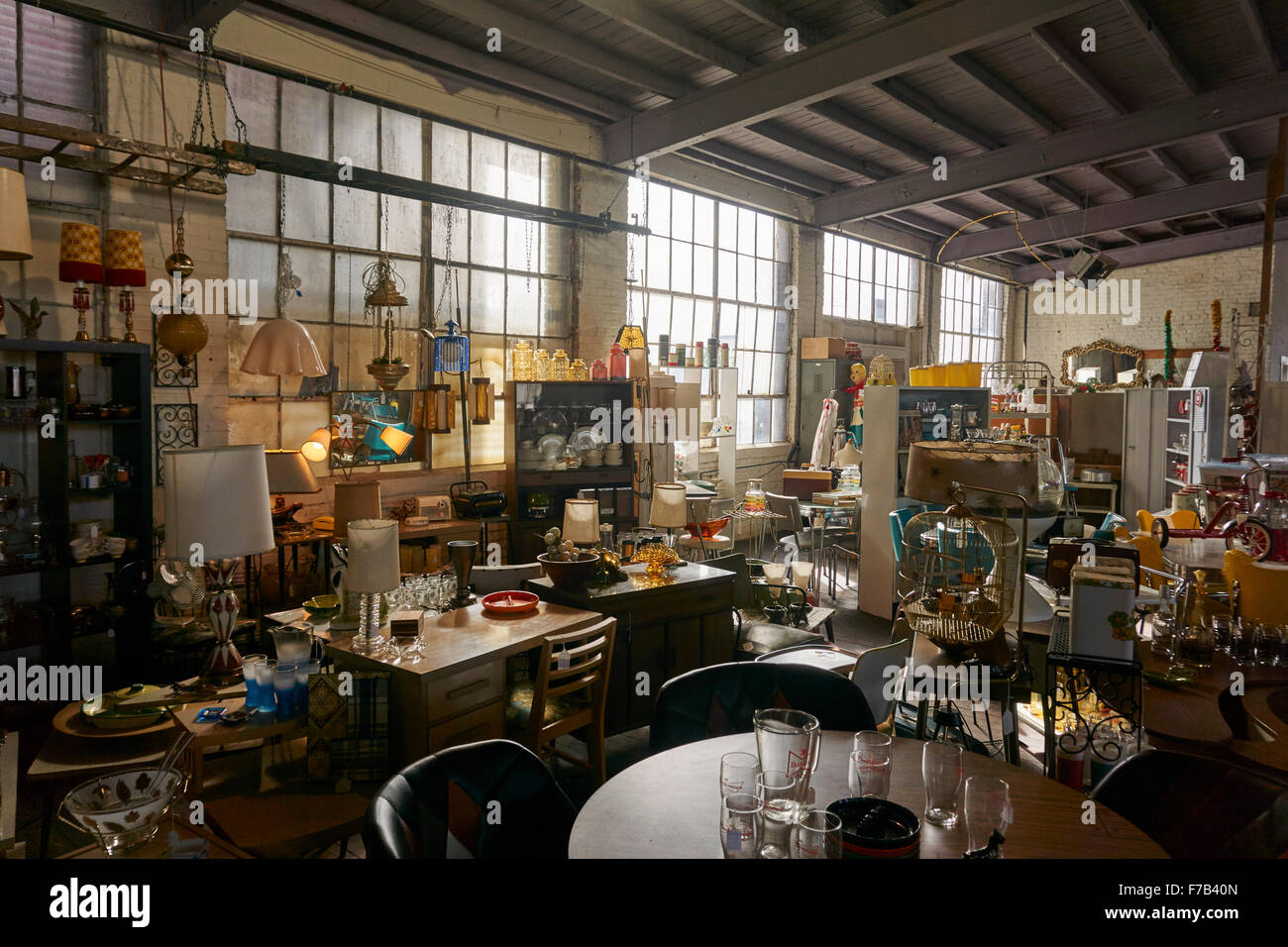 Inside view of an antiques mall, Lancaster County, Pennsylvania, USA Stock Photo