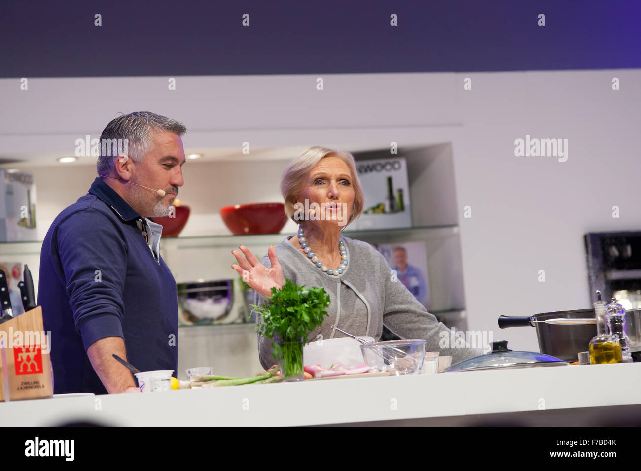 Birmingham, UK. 28th November, 2015. BBC Good Food Show Winter at Birmingham NEC. Mary Berry and Paul Hollywood in the Supertheatre showing off their cooking skills Credit:  steven roe/Alamy Live News Stock Photo