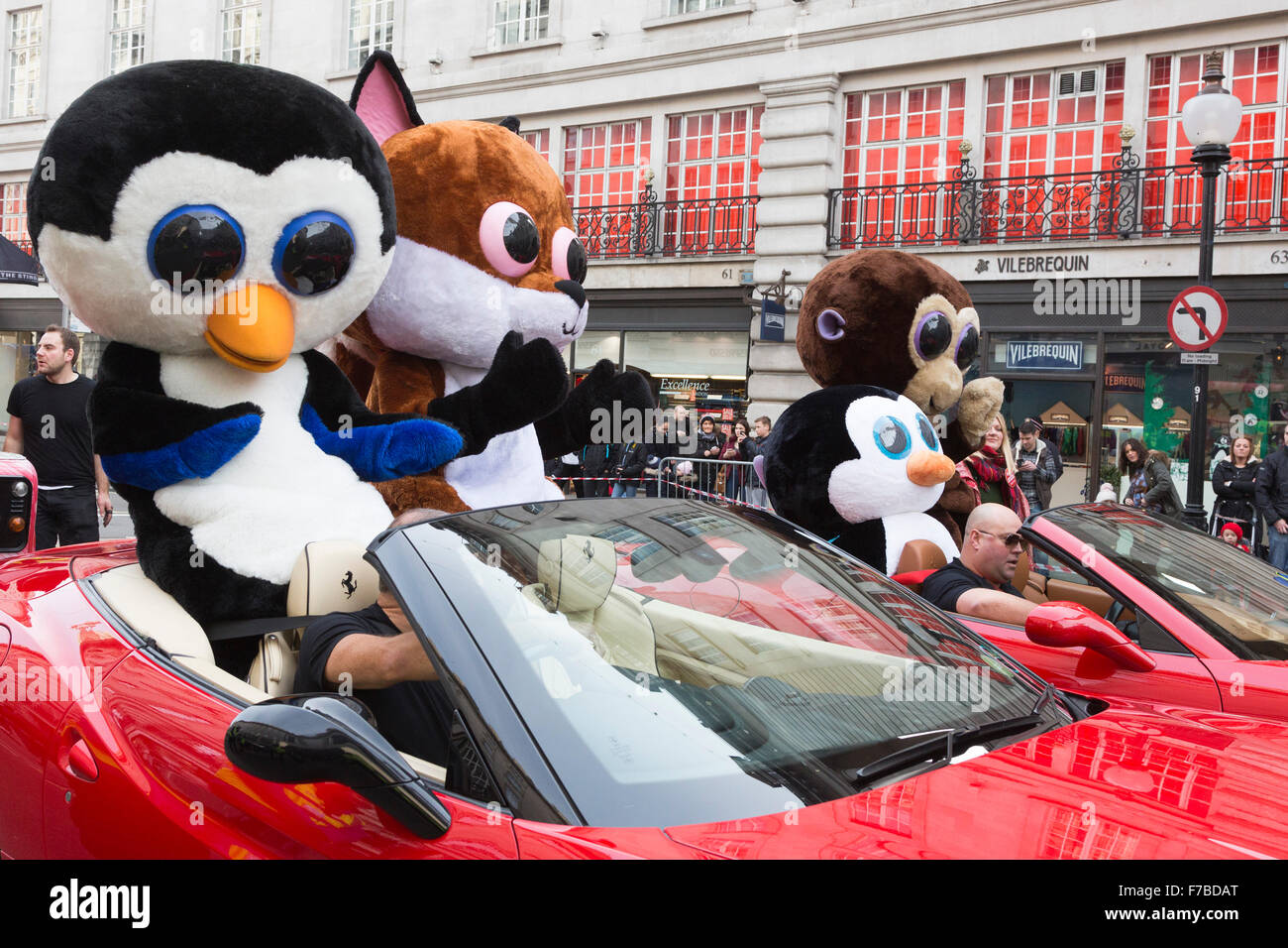 London, UK. 28 November 2015. Beanie Boos characters on parade. The