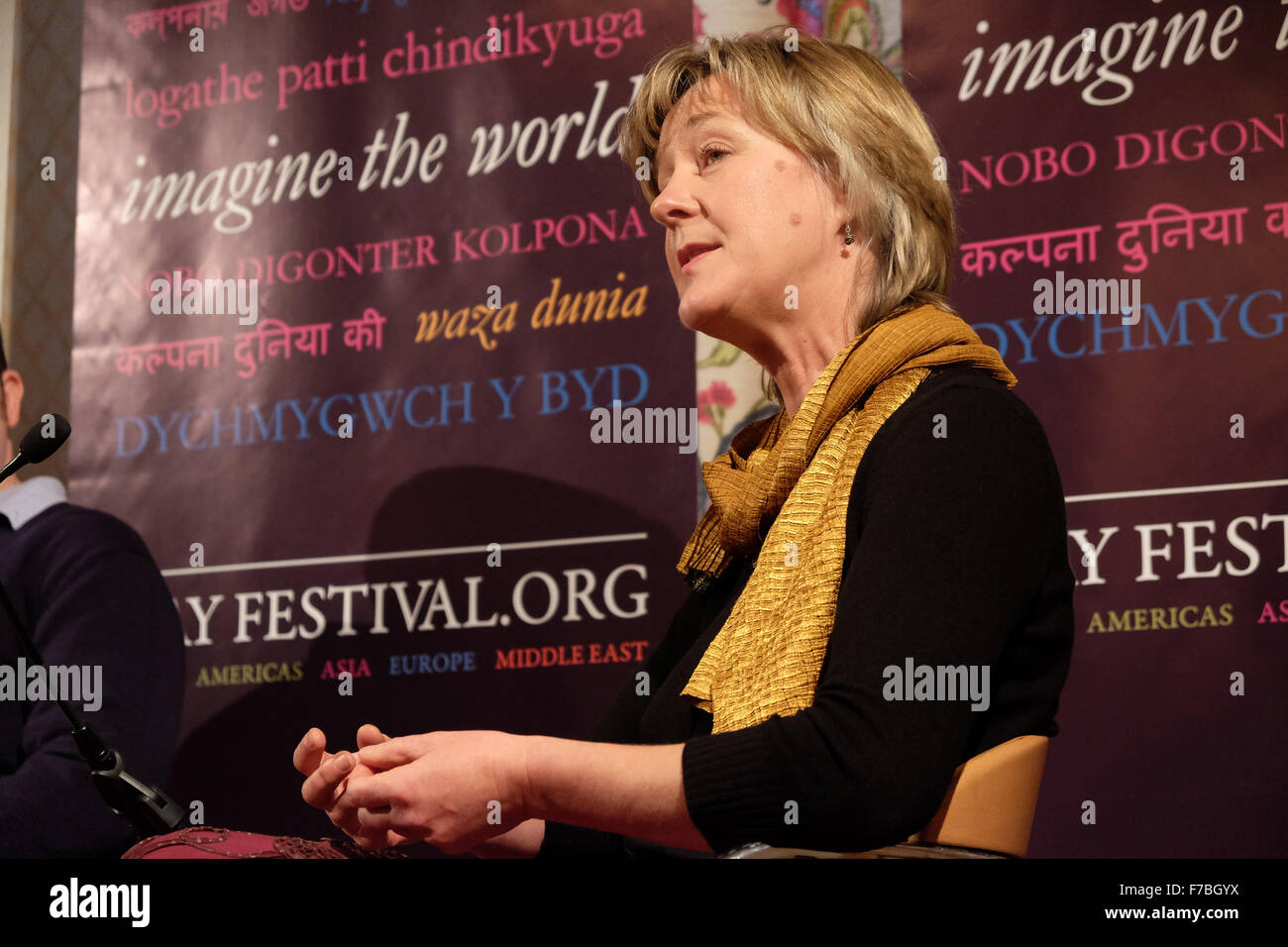 Hay on Wye, Powys, Wales, UK. 28th November, 2015. - Helen Pickersgill owner of Weobley Ash a working family farm specialising in mutton, hogget and lamb talking with other specialist food producers at the Hay Festival Winter Weekend Stock Photo