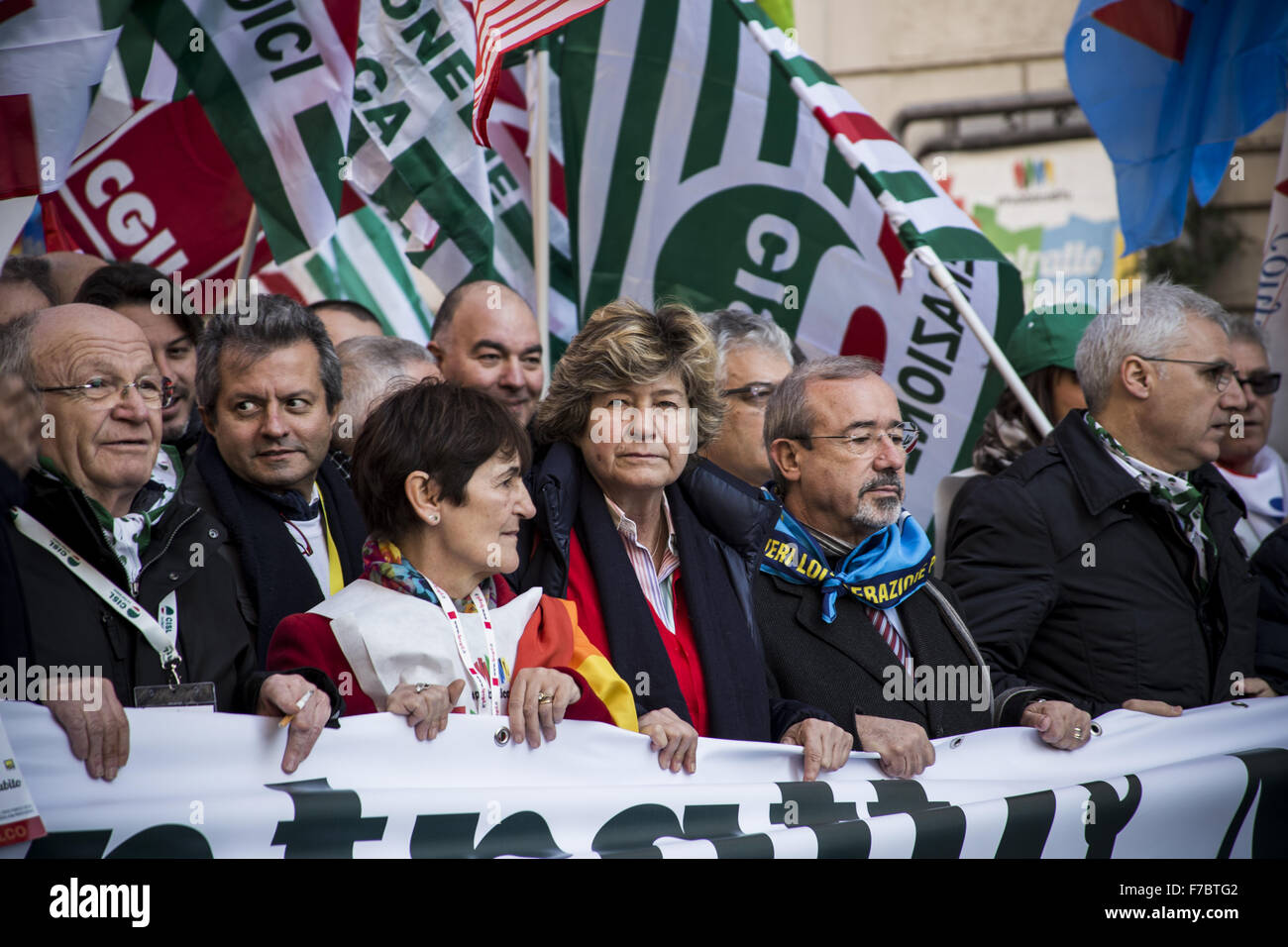 Italian Confederation Roma, Italy. 28th Nov, 2015. CGIL (Italian General Confederation of ...